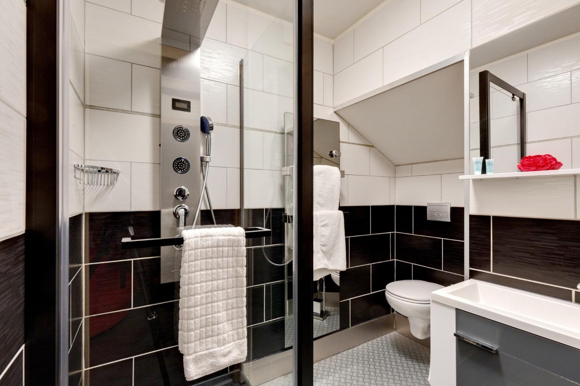 Suite Brooklyn Jacuzzi Vichy Exterior photo