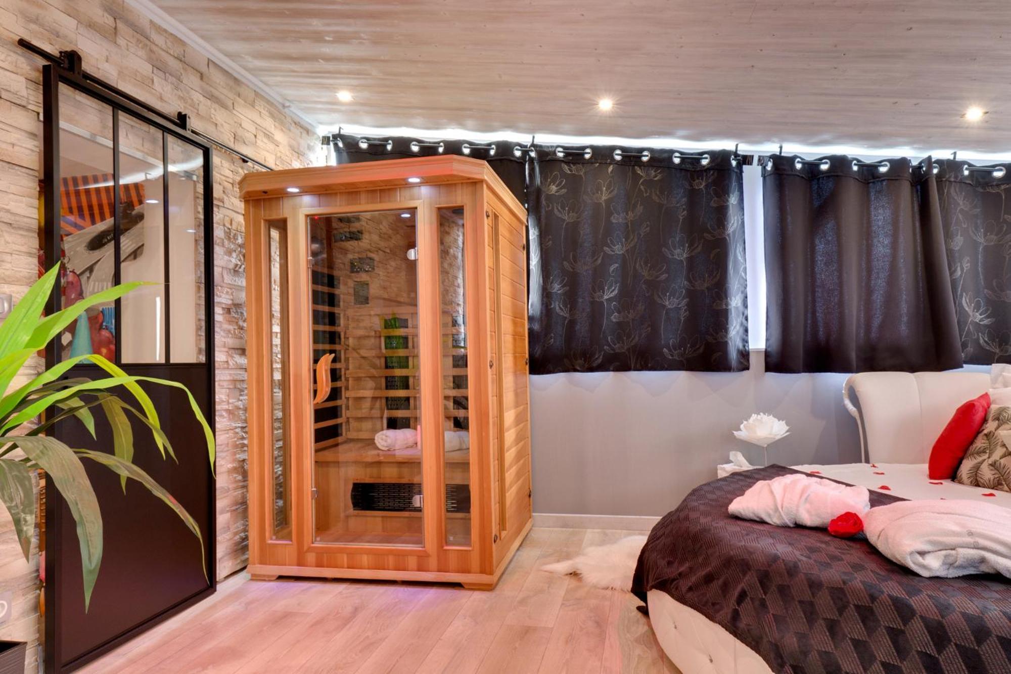 Suite Brooklyn Jacuzzi Vichy Exterior photo